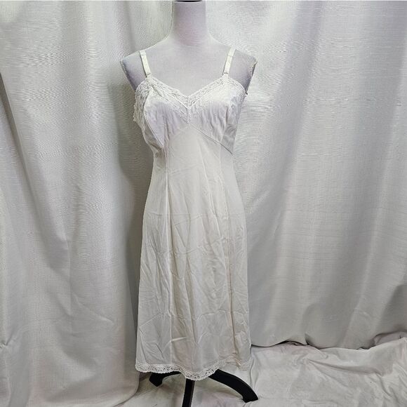 Sears Vintage White It Doesn't Slip Anti-Cling Midi Slip Size 36 - Picture 1 of 8